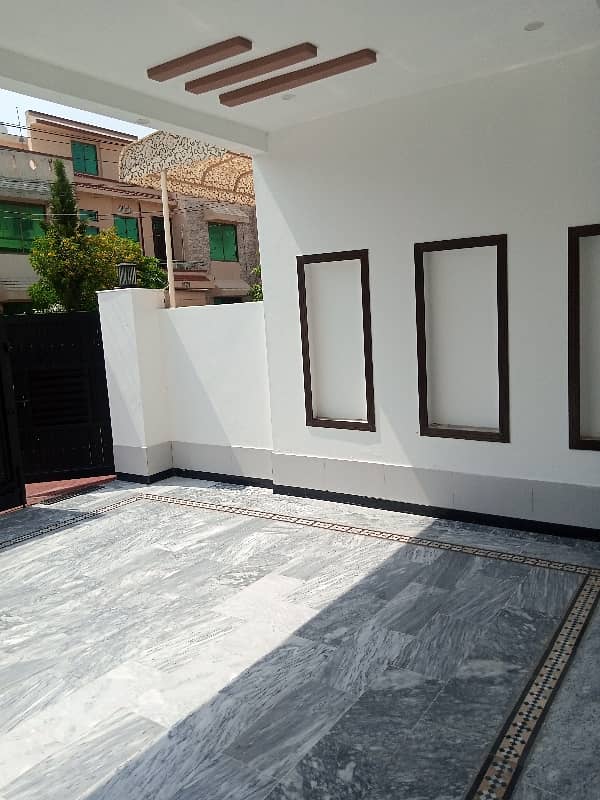 10 Marla New Double Storey House Available For Sale In Police Foundation Sirf Ak Call Janab Saif Khan 8