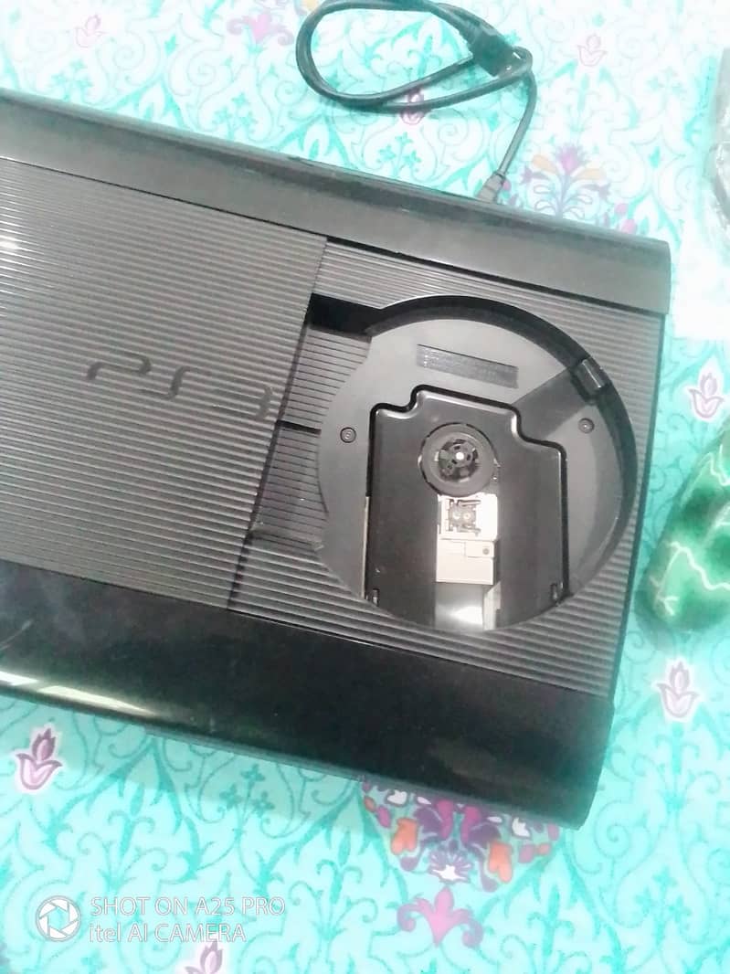 Ps3 ultra slim 500 gb jailbreak 1