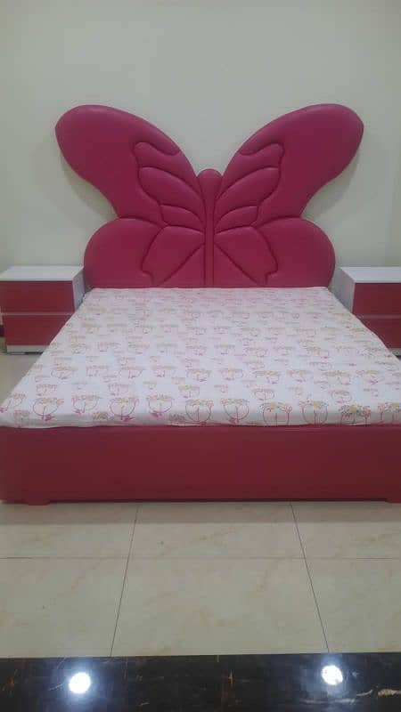 Queen size Kids bed with mattress and two side tables 2