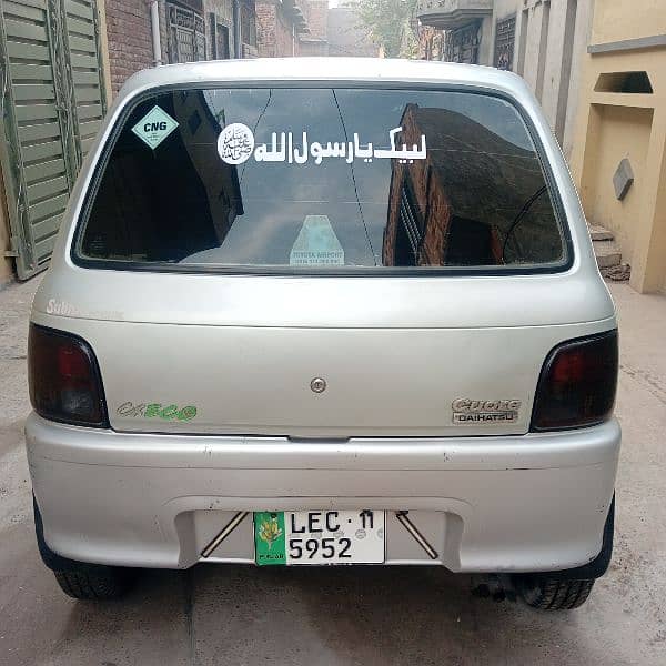 Daihatsu Cuore 2011 3