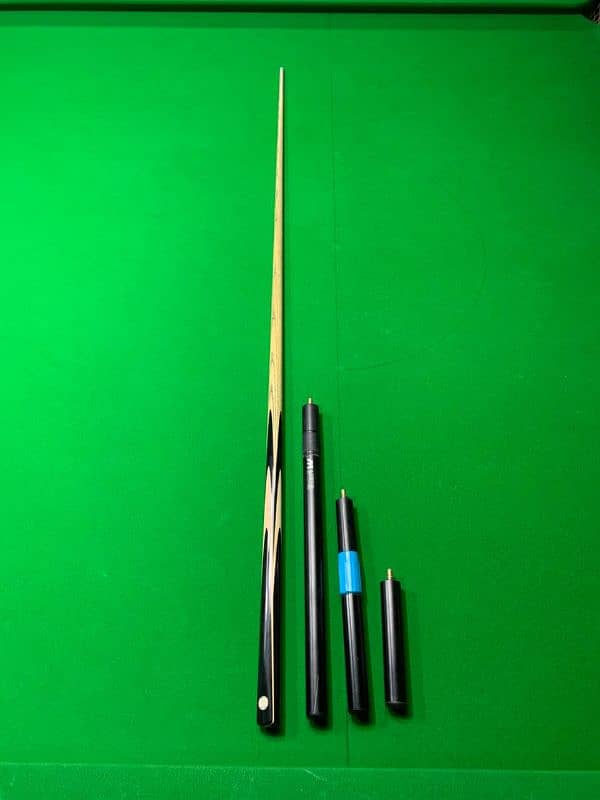 weichster snooker cue made in england 2