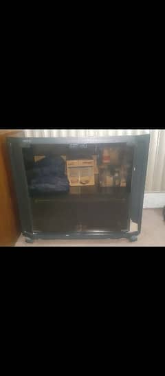 Tv And computer trolley glass door 0300/9472796 0303/4015715