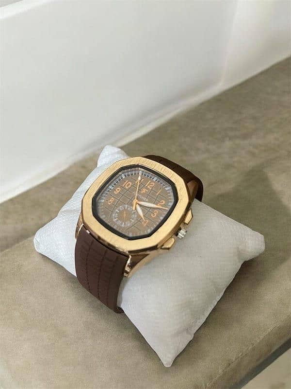 Mens Quartz Watch With Free Delivery 1