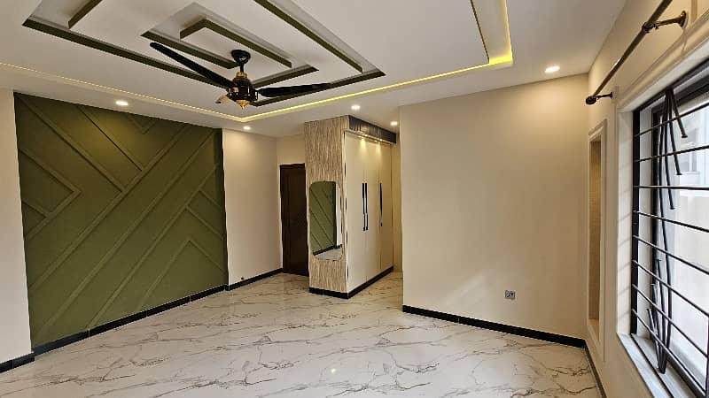 Ideal House Is Available For sale In Islamabad 1