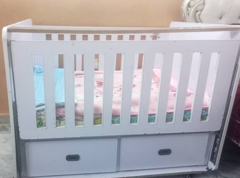 BABY WOODEN CRIB AND COT 2