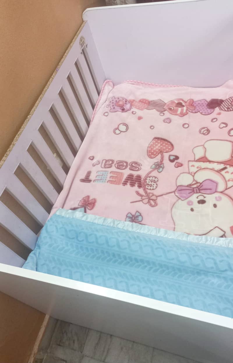 BABY WOODEN CRIB AND COT 3