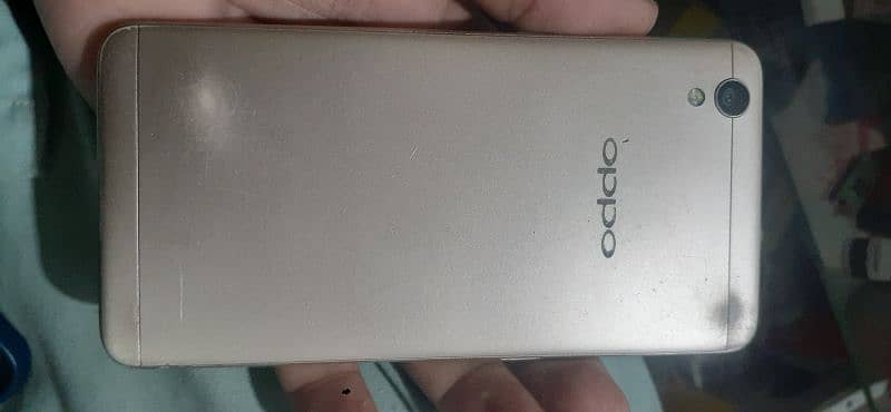 oppo A37 2Gb 16gb pta appover Gaggoo mandi 3