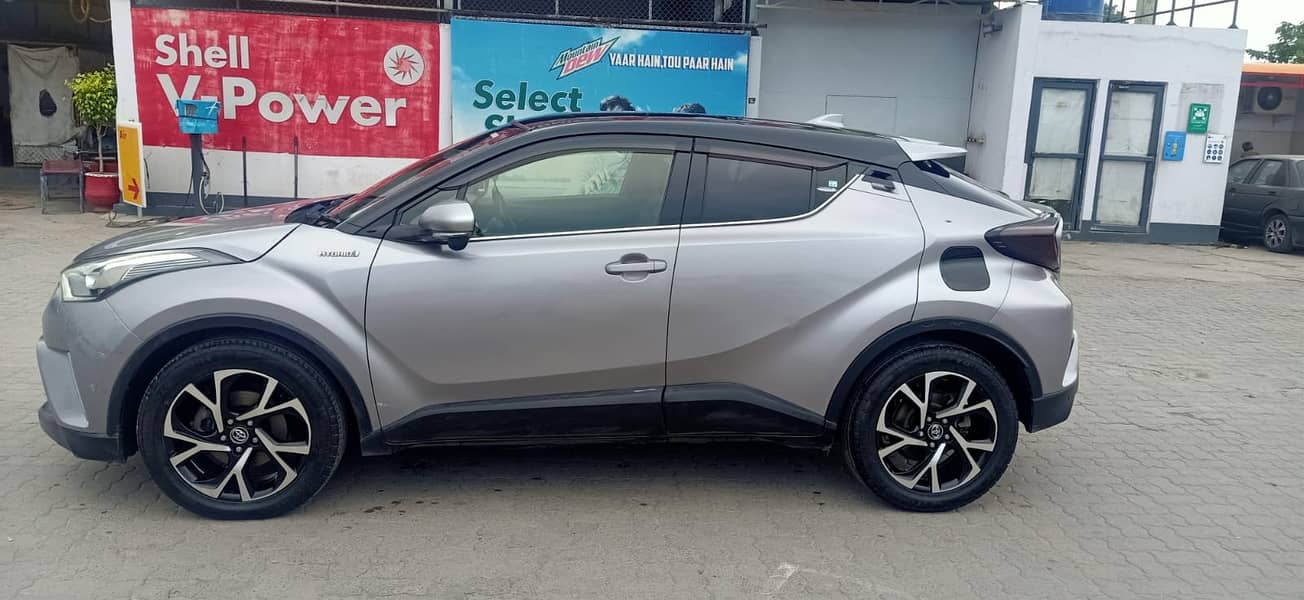 Toyota C-HR 2022 3