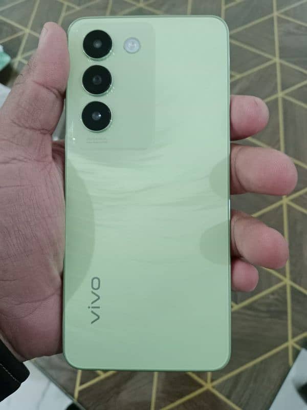 ViVo Y100 8/128 5