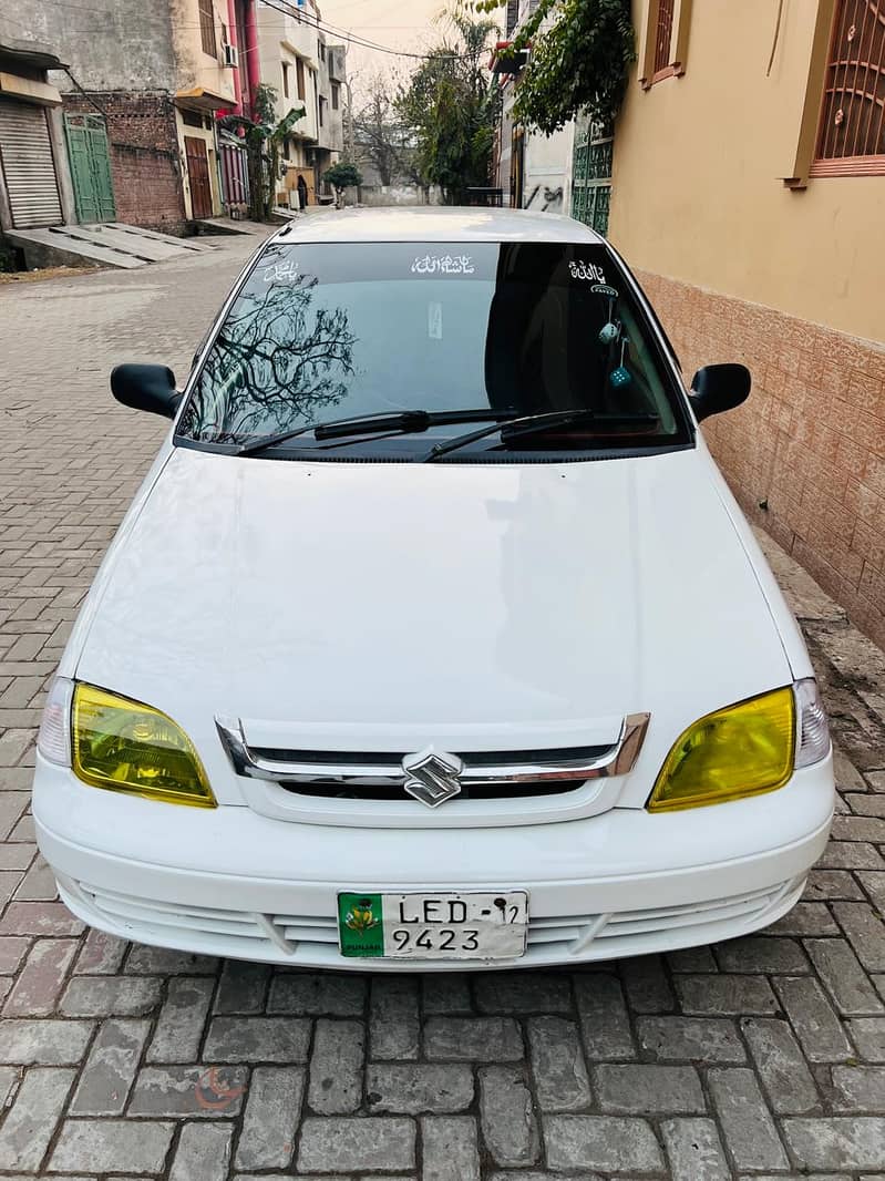 Suzuki Cultus 2012 4