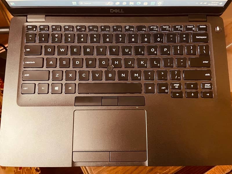 Dell Latitude 5400 1