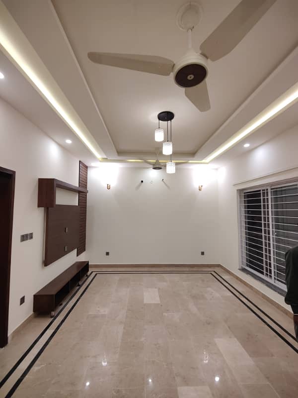 6 Marla Independent House For Rent In Dream Gardens Lahore 2