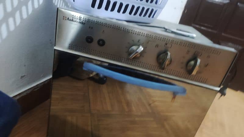 Ambassador microwave gas oven 0