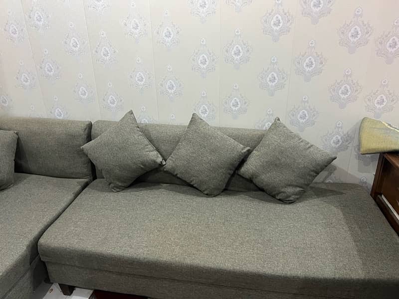 5 seater L shape sofa 0