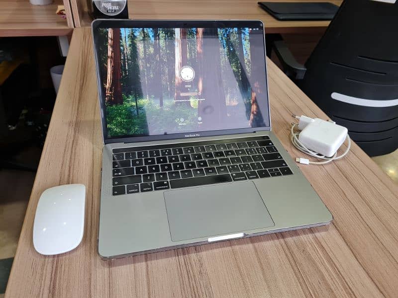 MacBook Pro 13-inch (2019) | Excellent Condition | Original Acces. 0