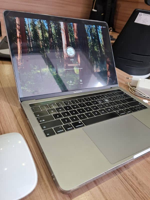 MacBook Pro 13-inch (2019) | Excellent Condition | Original Acces. 4