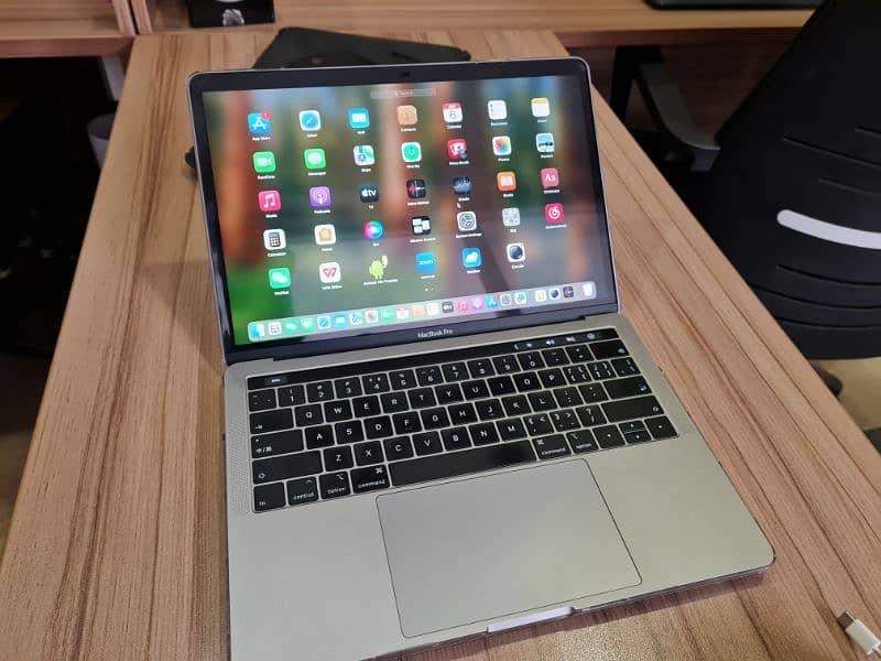 MacBook Pro 13-inch (2019) | Excellent Condition | Original Acces. 18