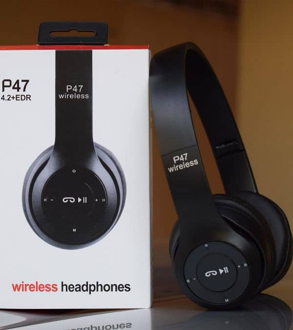 P 47 Wireless Bluetooth Headphones 1