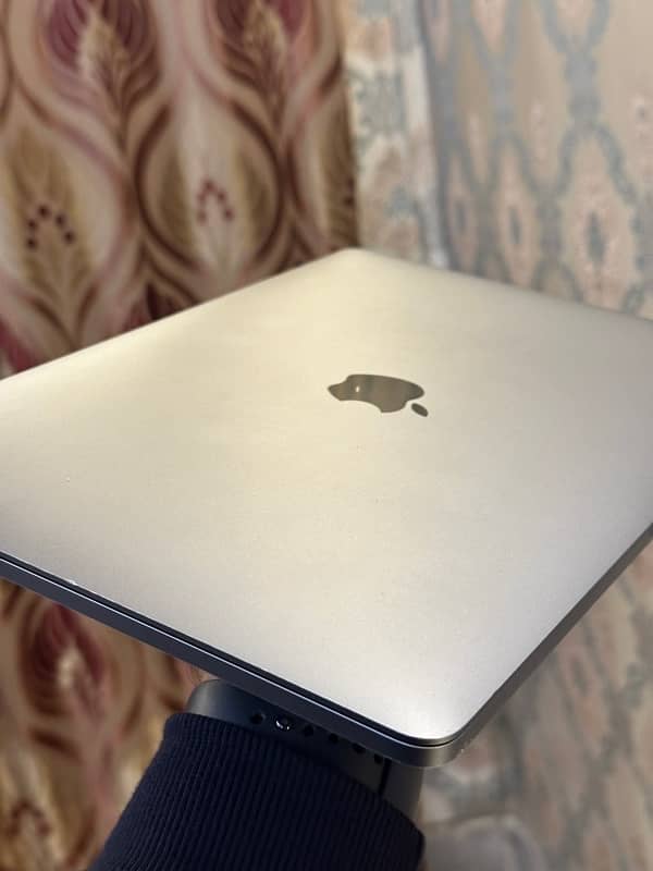 MacBook Pro 3