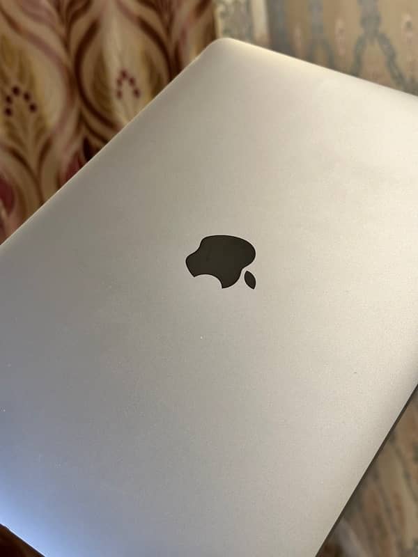 MacBook Pro 4