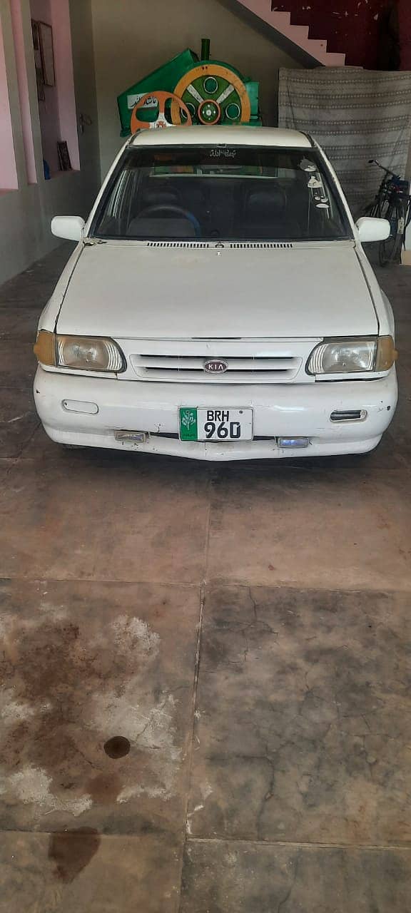 KIA CLASSIC CAR IN GOOD CONDITION 2002 MODLE FOR SALE 1