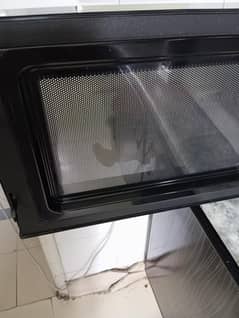 Microwave oven