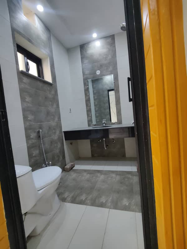 8 Marla Upper Portion Available For Rent In Dream Gardens lahore 13