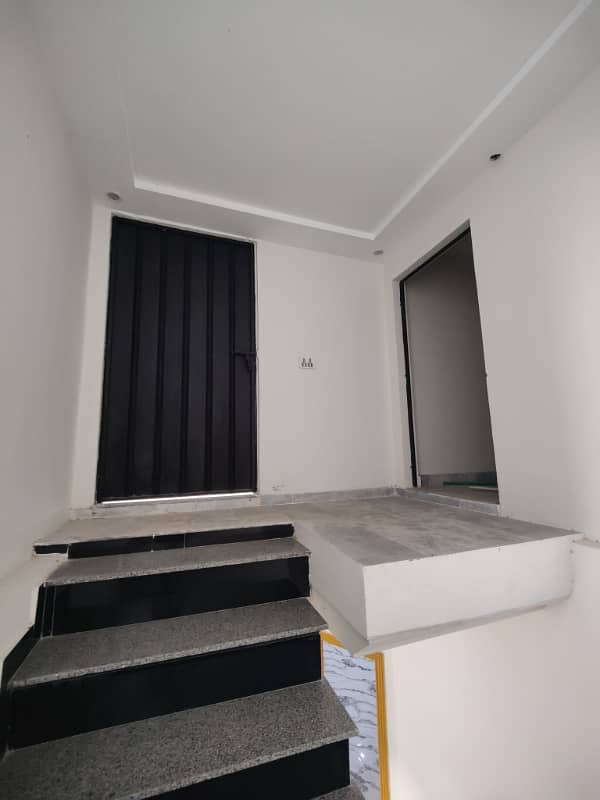 8 Marla Upper Portion Available For Rent In Dream Gardens lahore 16