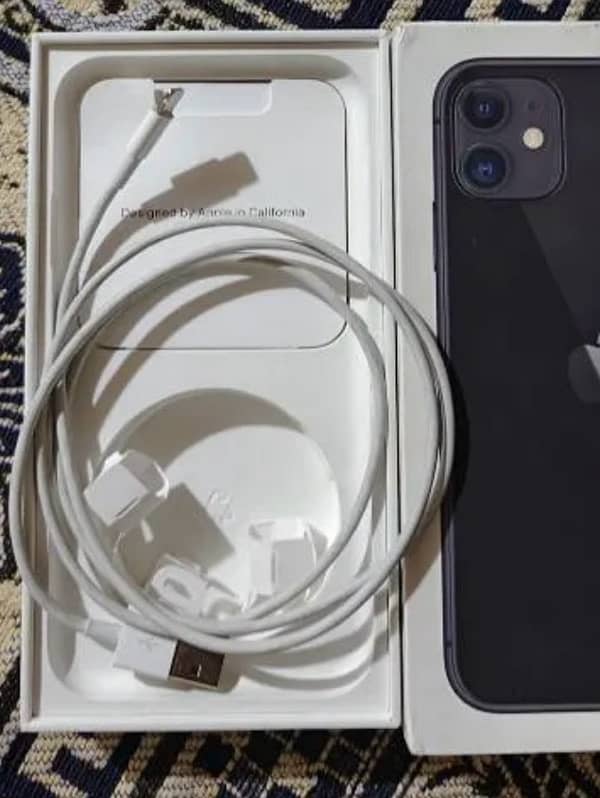 iPhone 11 jv 64 gb with box 2