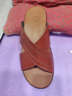 SLIM AND BEAUTIFUL LOOK PURE QUALITY CHAPPAL