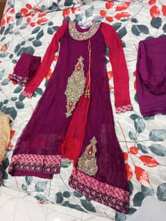 MAJENTA COLOR FORMAL SUIT FOR WOMEN