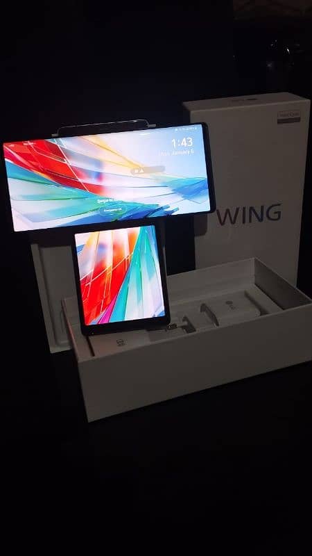 Lg wing like new with box everything 7