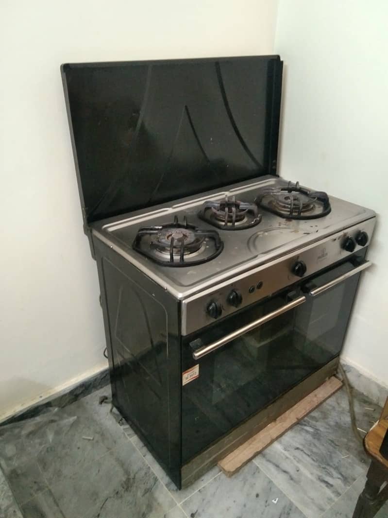 Cooking Range like Brand New Available 1