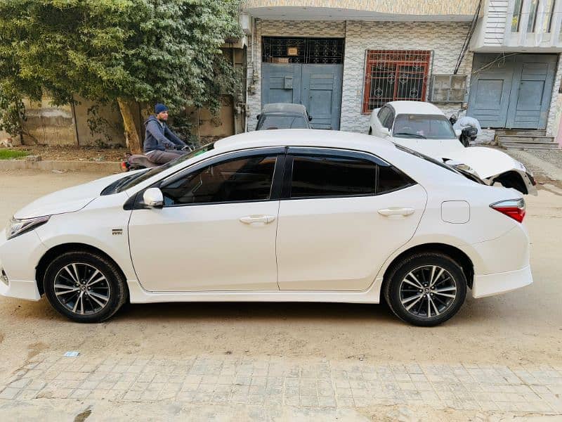 Toyota Corolla Altis 2021 6