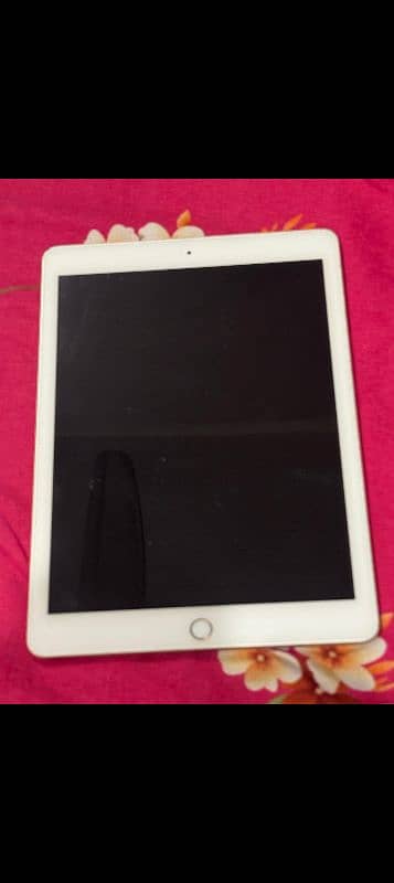 Apple I pad 6 0