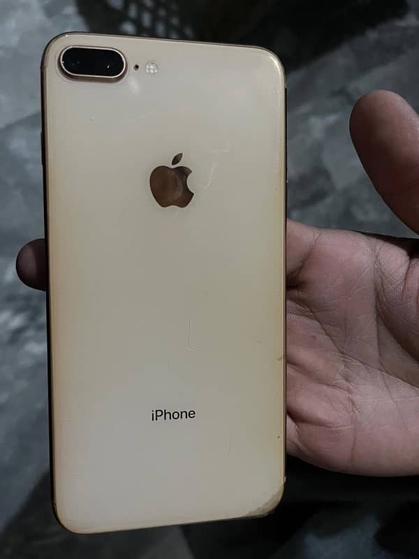 iPhone 8 Plus golden colour 0