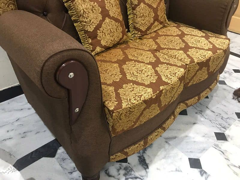 7 Seater  Brand New Chinioti Sofa 7