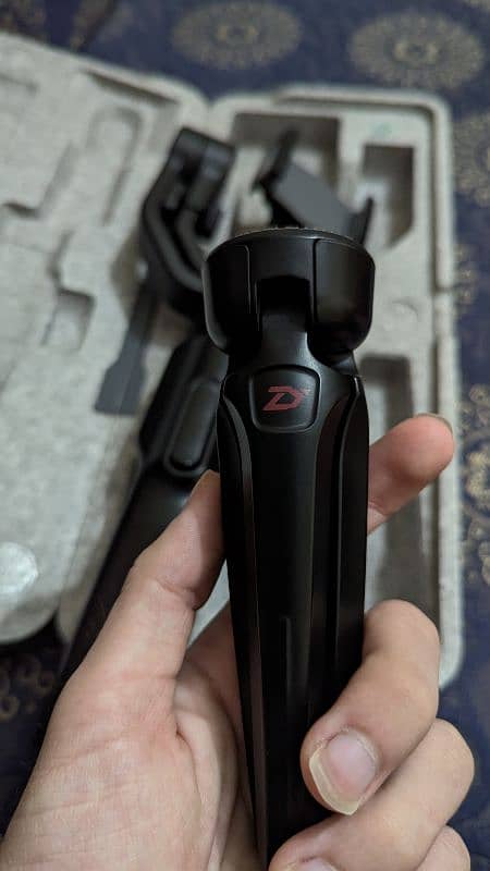 Zhiyun Smooth 4 4