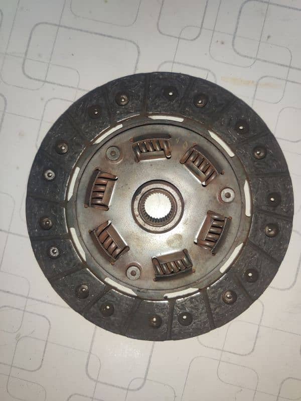 Suzuki mehran pressure plate + clutch plate 1