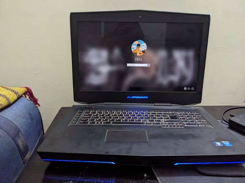 ALienWaRe Laptop  CORE i7 4th Gen with  32Gb Ram 1