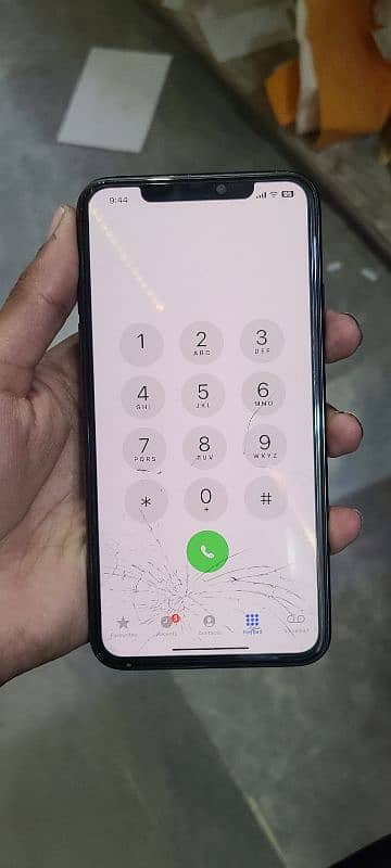 Iphone 11 pro max 64gb factory unlock 8