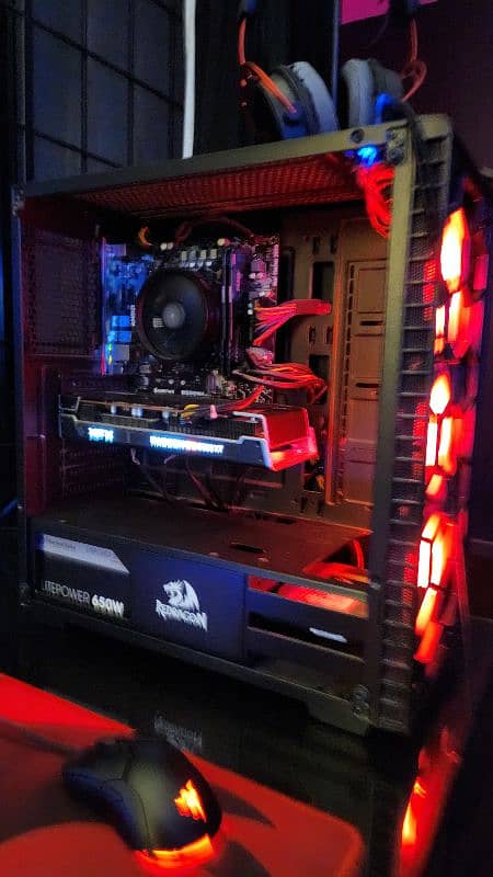 Gaming PC in Very good Condition 3