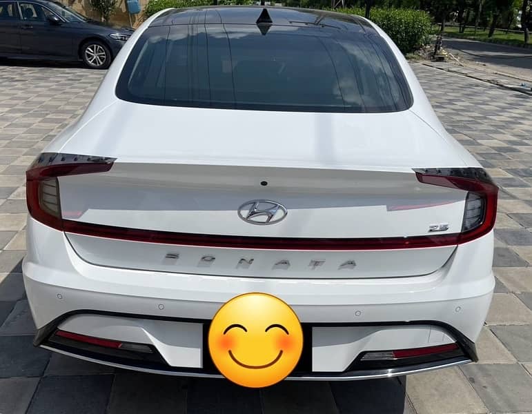 Hyundai Sonata 2022 1