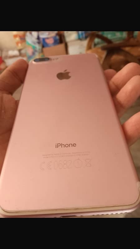 i phone 7 + pta offical approved 128 Gb 2