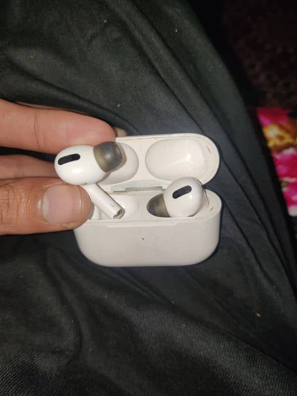 Apple air buds for sale 1