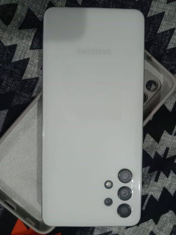 Samsung A32 0