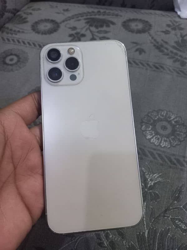 IPHONE 12 PRO MAX FACTORY UNLOCK IN GOOD CONDITION 7