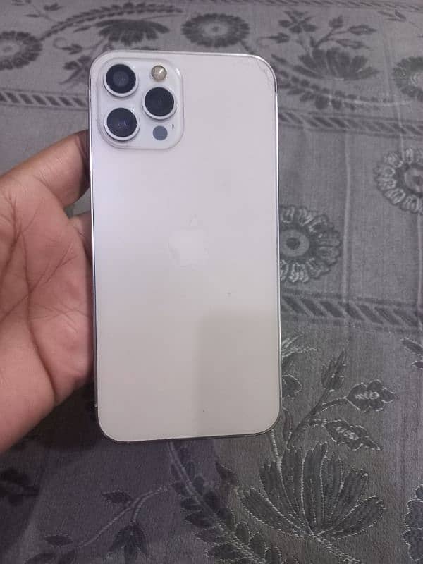 IPHONE 12 PRO MAX FACTORY UNLOCK IN GOOD CONDITION 8