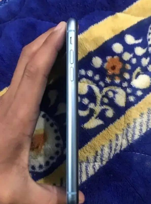 iPhone XR pta approved 3