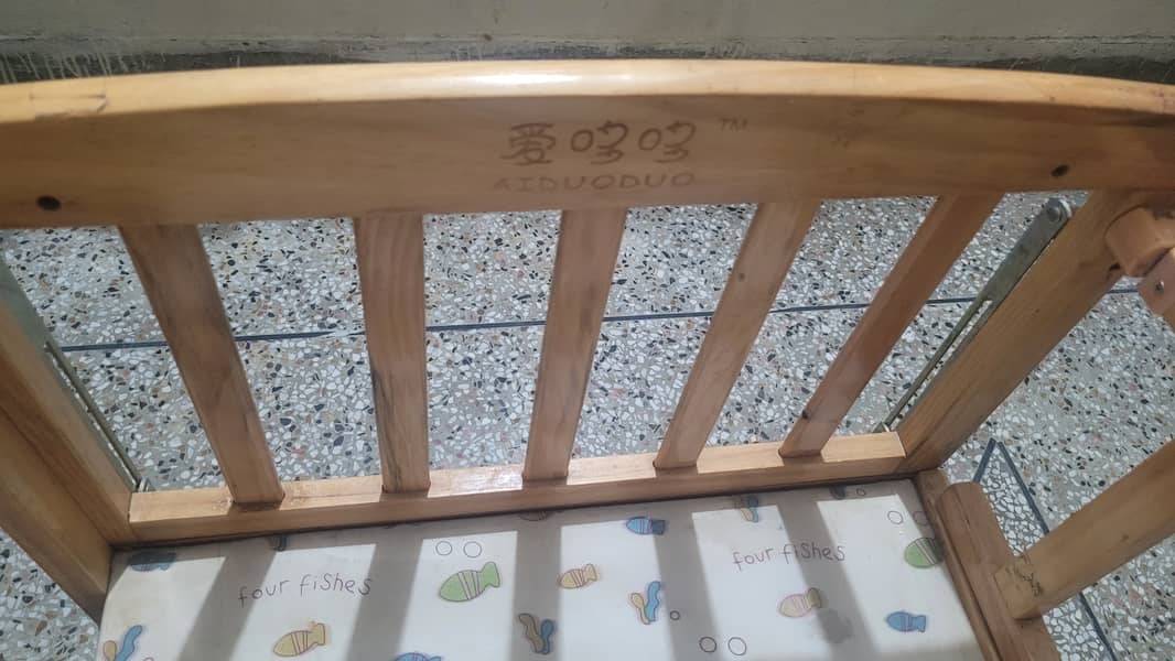 Baby cot 9